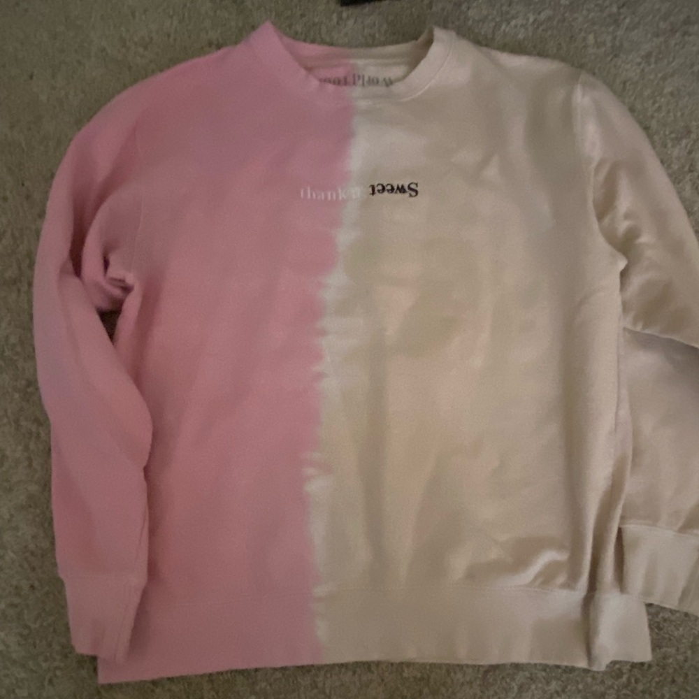 SOLD! Ariana Grande Sweetener/Thank u Next Tour Crewneck